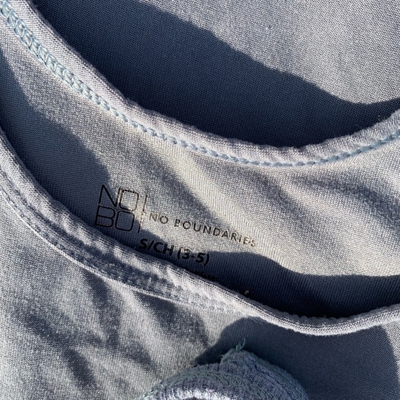 Tank Top bundle - Picture 3 of 5